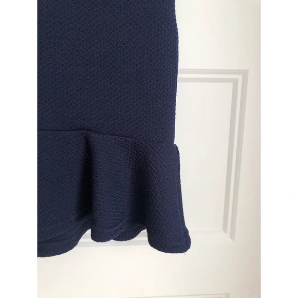 H&M Ruffled Hem Dress - Picture 3 of 4